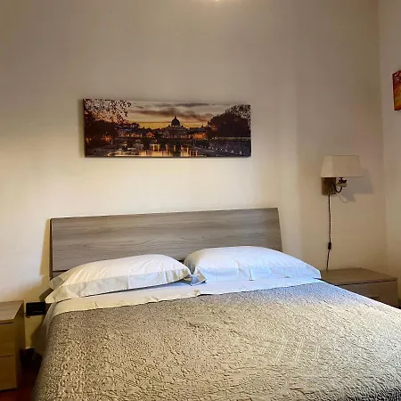 Apartment Arenula-3